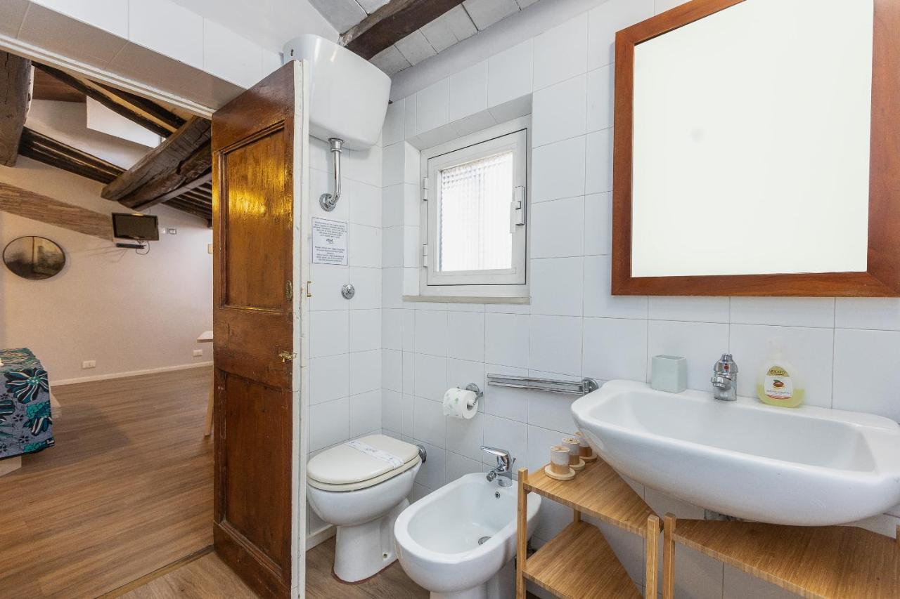 Cancelleria Apartment-Rental In Roma Eksteriør bilde